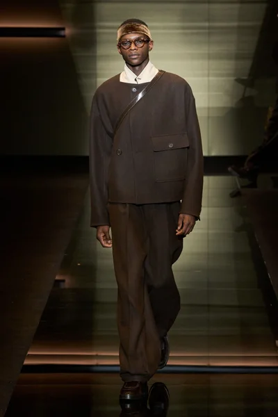 Look 72